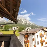 Casa Scoiattolo, Con Balcone Panoramico * San Vito di Cadore